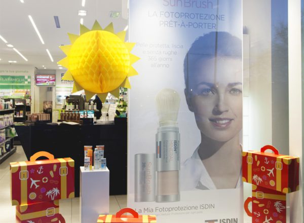 Valigia e Sole in nido d’ape