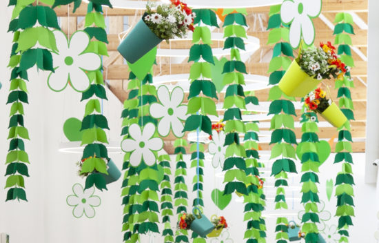 “WE LOVE NATURE” DI ALÌ  FILARI DI FOGLIE E SOGGETTI
