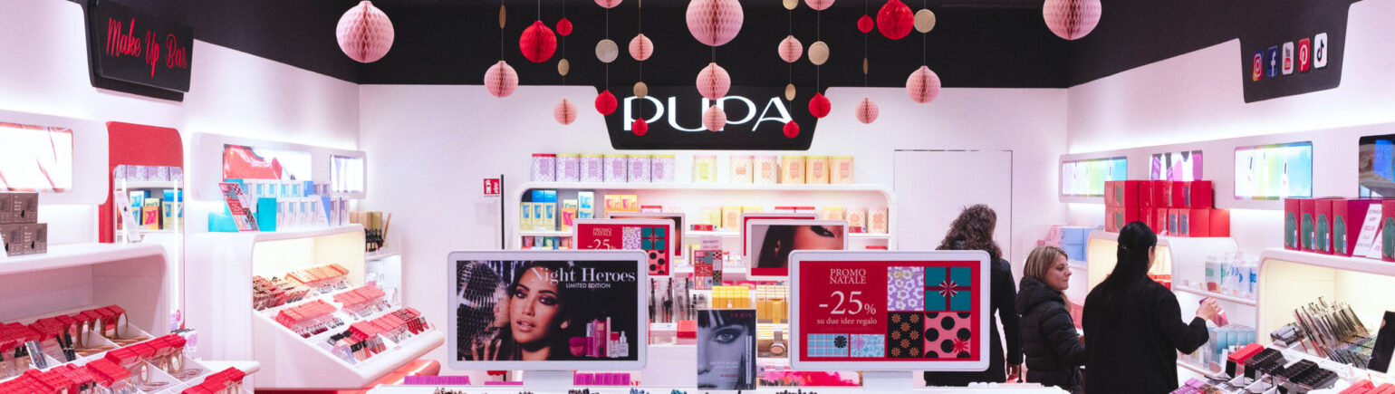 Eleganza e personalizzazione: il Natale di Pupa Milano