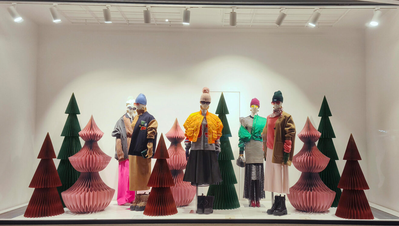 Composizione di alberi in plissé